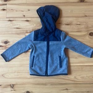 Old Navy hooded sweater for boys. 2T